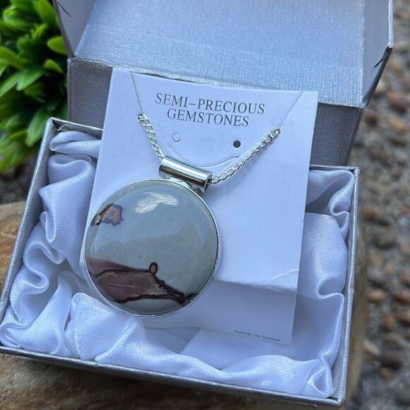 NIB Red Picture Jasper Stone Round Oval Pendant Necklace, Silver - Picture 5 of 6